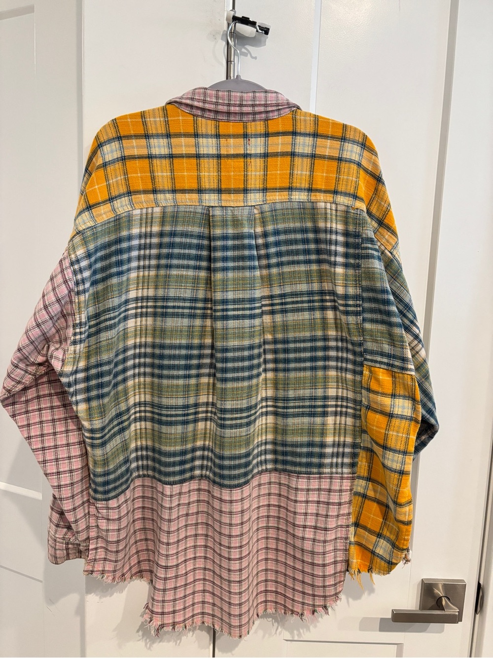 BDG Patchwork Plaid Oversized Button-Down Shirt. Size M - Picture 2 of 7